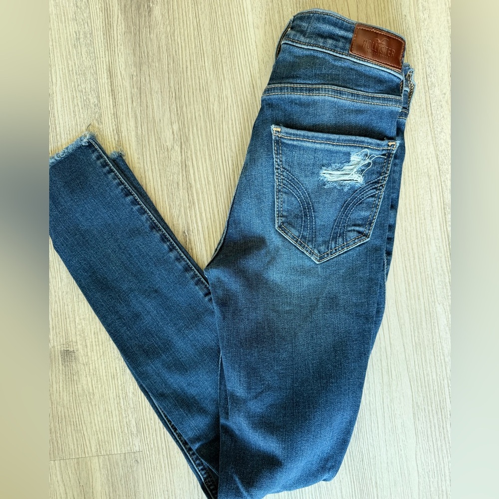 Hollister High Rise Super Skinny